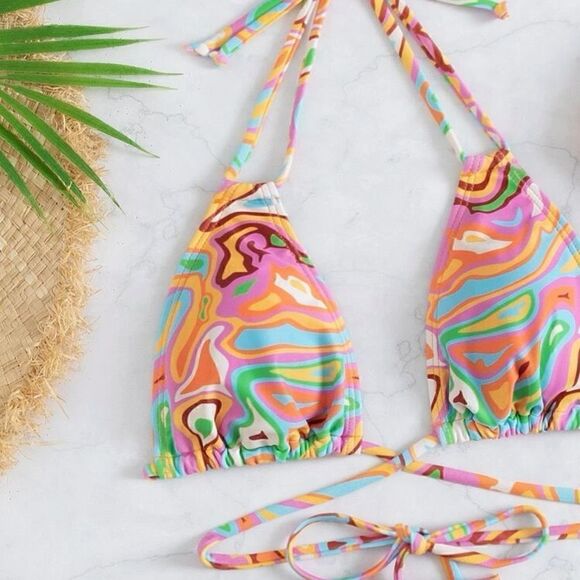 Bikini LUXE Y2K Bikini Swimsuit Set with Beachskirt - Picture 7 of 11